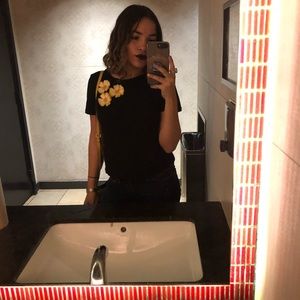 Meet your Posher, Claudia